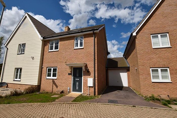 3 Bedroom Semi-Detached House For Sale In Magpie Chase, Stanway, Colchester, CO3