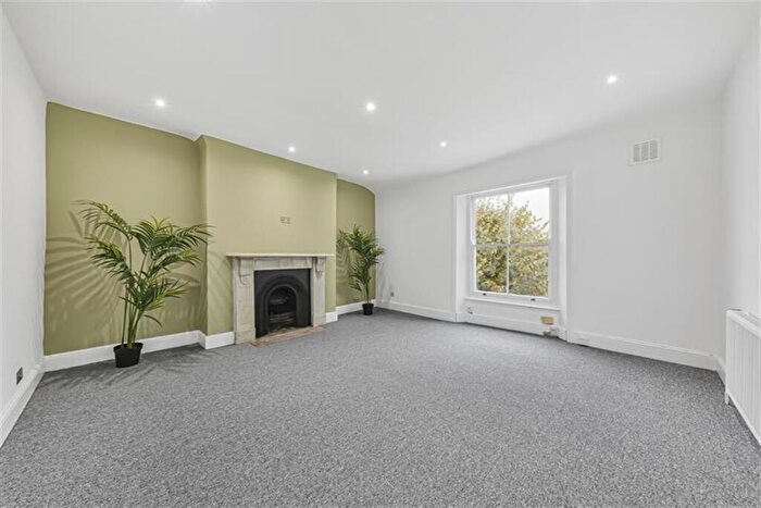 2 Bedroom Flat To Rent In Carleton Road, Tufnell Park, N7