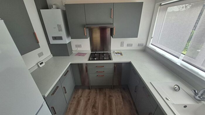 3 Bedroom Flat To Rent In Upper Lamphey Road, Pembroke, SA71