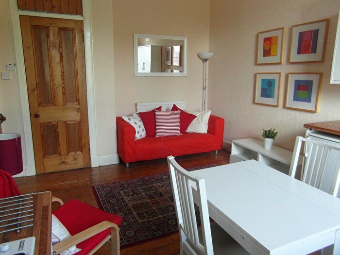 1 Bedroom Flat To Rent In Balfour Street, Edinburgh, EH6