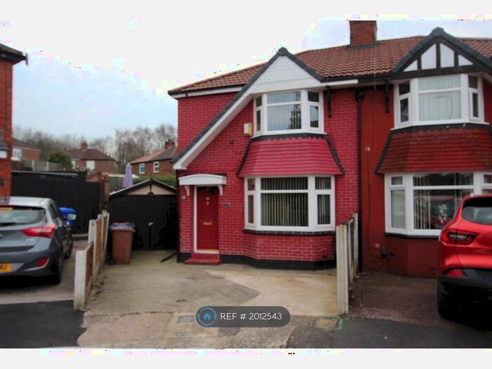 3 Bedroom Semi-Detached House To Rent In Barclays Avenue, Salford, M6