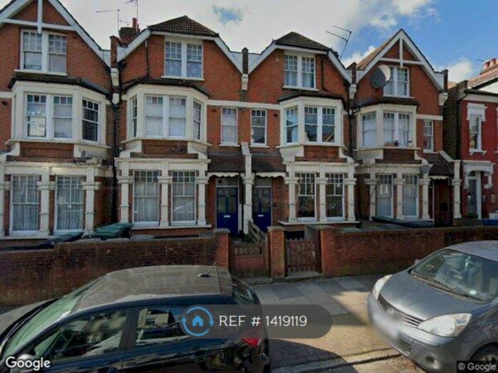 Studio To Rent In London, London, N8