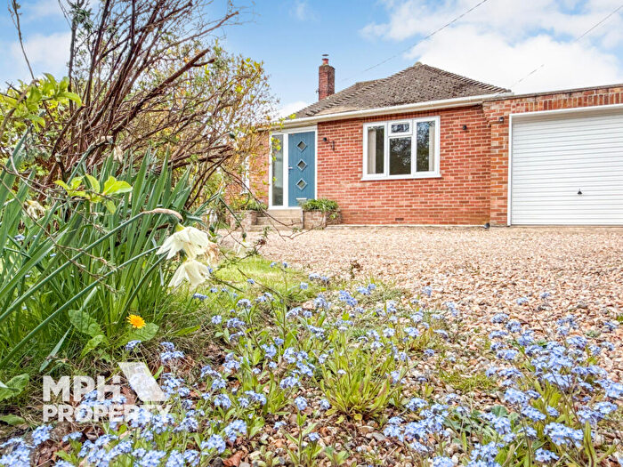 3 Bedroom Bungalow To Rent In Woodview, Roughton, NR11