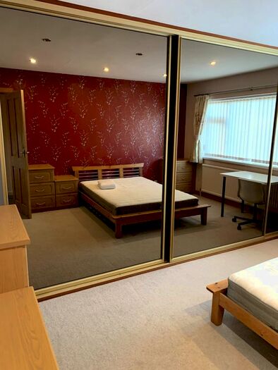 8 Bedroom Semi-Detached House To Rent In Teddington Close, Bath, BA2