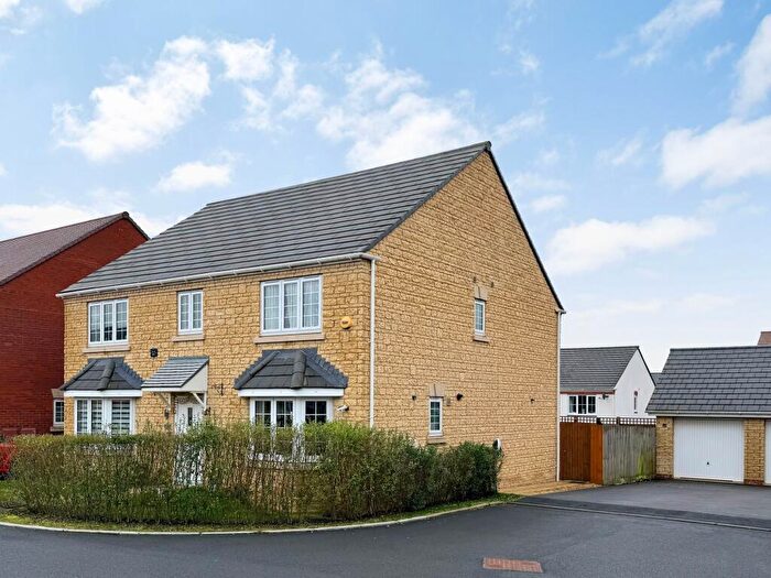 5 Bedroom Detached House For Sale In Ebbsworth Lane, Shrivenham, SN6