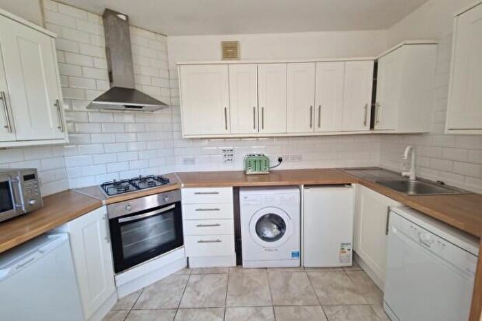 6 Bedroom Terraced House To Rent In Blackweir Terrace Cardiff, CF10