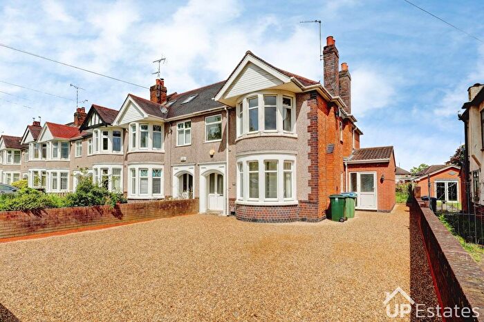 3 Bedroom End Terrace House For Sale In Green Lane, Finham, Coventry, CV3