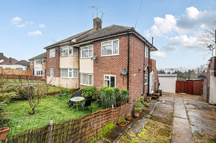 2 Bedroom Maisonette For Sale In Gainsford Road, Bitterne, Southampton, Hampshire, SO19