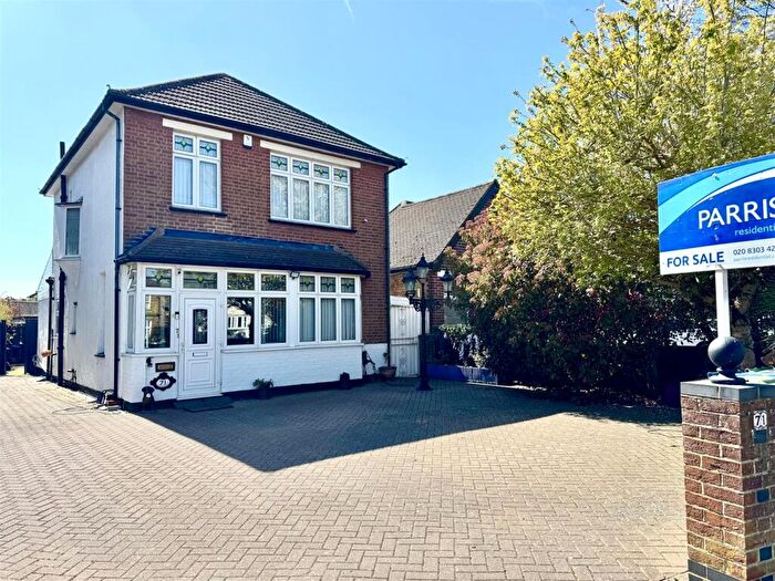 3 Bedroom Detached House For Sale In Woolwich Road, Belvedere, DA17