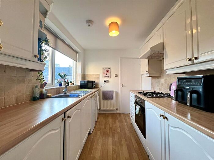 3 Bedroom Flat To Rent In Mowbray Street, Heaton, NE6
