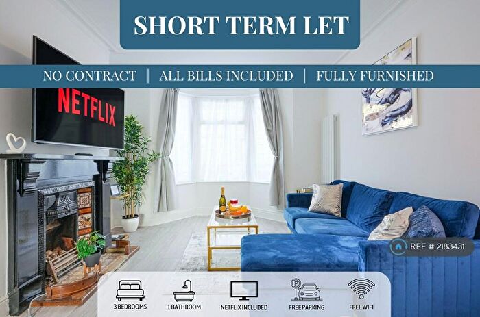 3 Bedroom Terraced House To Rent In Balmoral Road, Northampton, NN2