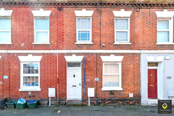 1 Bedroom Apartment For Sale In Russell Street, Gloucester, GL1