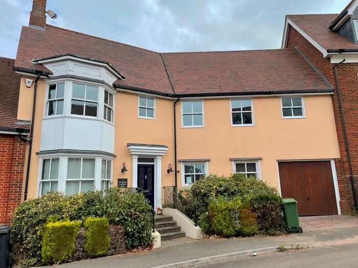 4 Bedroom Town House To Rent In Elizabeth Lockhart Way, Bocking, CM7