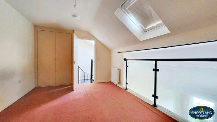 2 Bedroom Duplex For Sale In Thackhall Street, Coventry, CV2