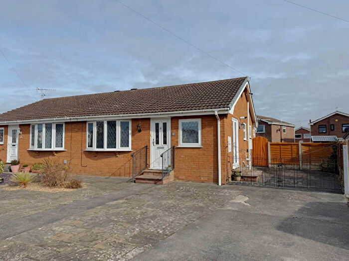 1 Bedroom Semi-Detached Bungalow For Sale In Guildford Way - Carleton - Poulton Le Fylde -, FY6
