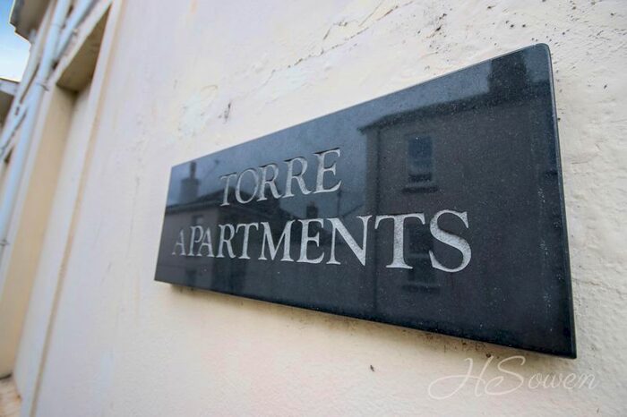 1 Bedroom Flat To Rent In Beenland Place, East Street, Torquay, TQ2