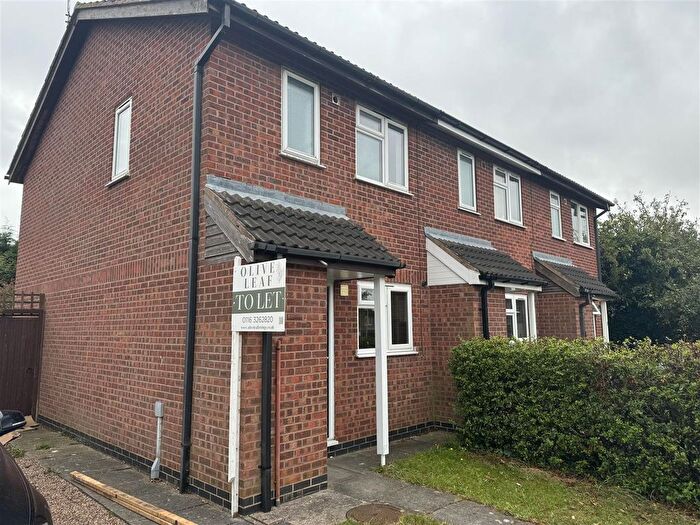 2 Bedroom End Of Terrace House To Rent In Stirling Avenue, Hinckley, LE10
