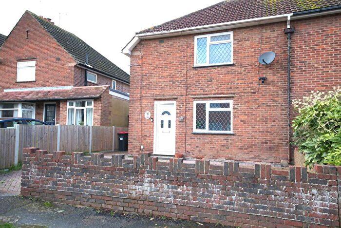 3 Bedroom Semi Detached House For Sale In Mandeville Road, Canterbury, CT2