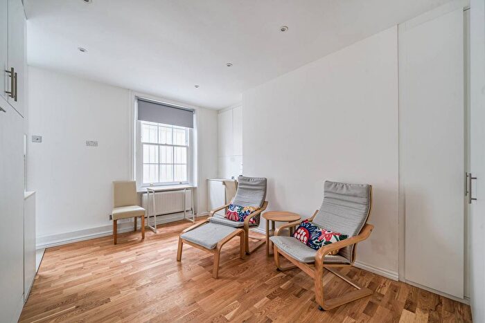 Studio To Rent In Charlwood Street, Pimlico, London, SW1V