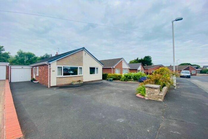 3 Bedroom Detached Bungalow To Rent In Westfield Drive, Preston, PR5