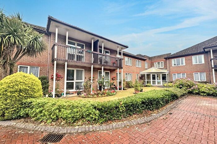 1 Bedroom Retirement Property For Sale In Ferndown, BH22