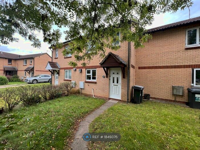 2 Bedroom Terraced House To Rent In Shawford Road, Bournemouth, BH8