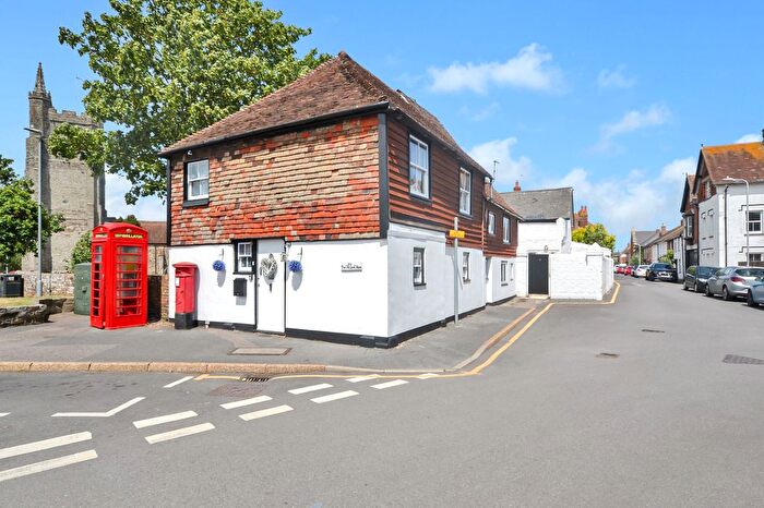3 Bedroom Detached House For Sale In Coronation Square, Lydd, TN29