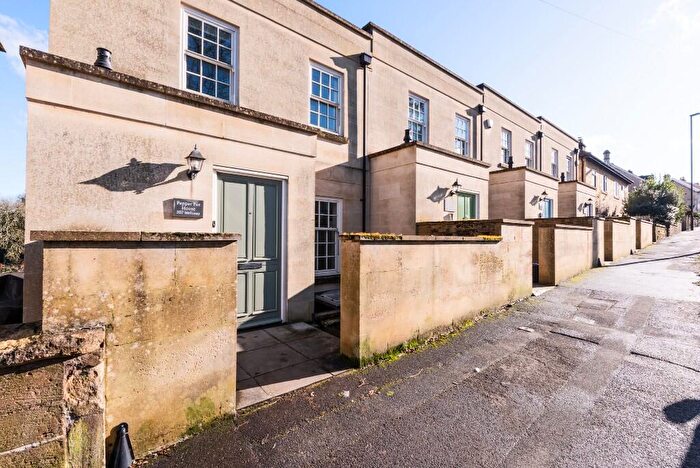 4 Bedroom Town House For Sale In Wellsway, Bath, BA2