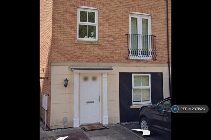 2 Bedroom Flat To Rent In Badgerdale Way, Littleover, Derby, DE23