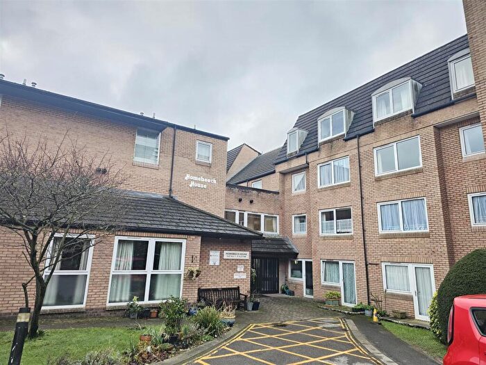 1 Bedroom Apartment To Rent In Mount Hermon Road, Woking, GU22