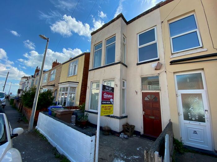 4 Bedroom Semi-Detached House To Rent In Cheverton Avenue, Withernsea, HU19