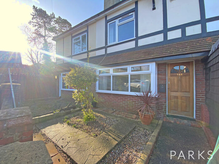 2 Bedroom End Of Terrace House To Rent In Coombe Road, Brighton, BN2