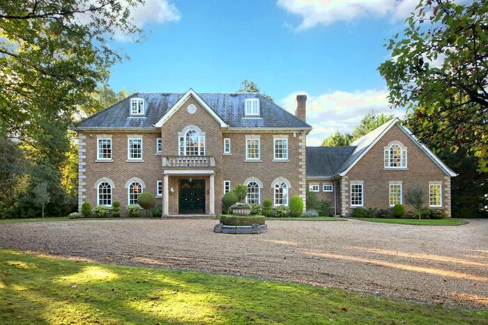 6 Bedroom Detached House For Sale In Titlarks Hill, Sunningdale, Berkshire, SL5