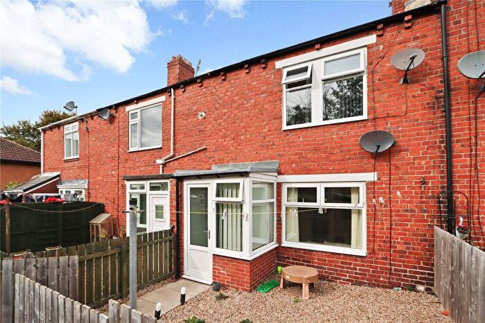 3 Bedroom Terraced House For Sale In South View, Crawcrook, Ryton, Tyne And Wear, NE40