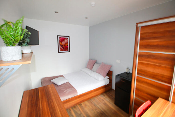 11 Bedroom House To Rent In Park View, Bailgate House Block, St. Botolphs Crescent, Lincoln, Lincolnshire, LN5