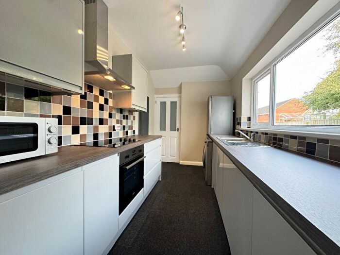 2 Bedroom Bungalow To Rent In Embleton Avenue, Wallsend, NE28