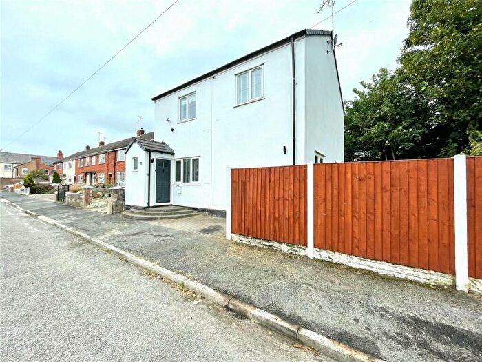 3 Bedroom Detached House To Rent In Queens Avenue, Sandycroft, Deeside, Flintshire, CH5