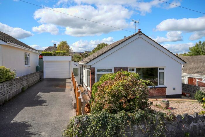 2 Bedroom Detached Bungalow For Sale In Indio Road, Bovey Tracey, Newton Abbot, TQ13