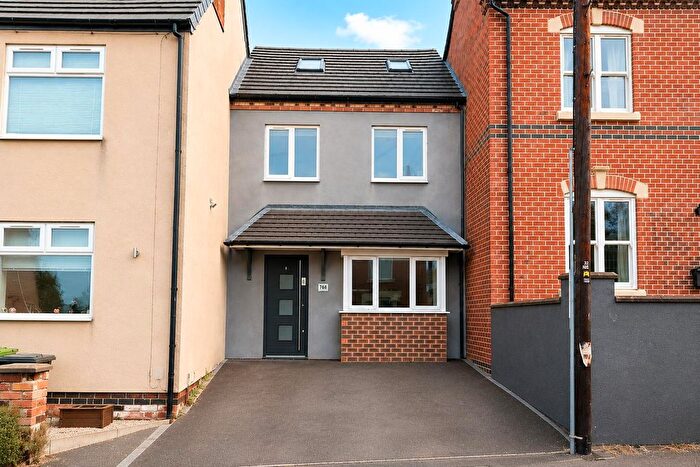 3 Bedroom Semi-Detached House To Rent In Bernard Street, Woodville, DE11