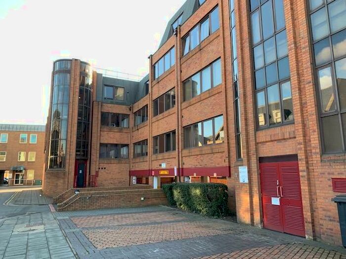 2 Bedroom Apartment To Rent In Priestgate, Peterborough, PE1