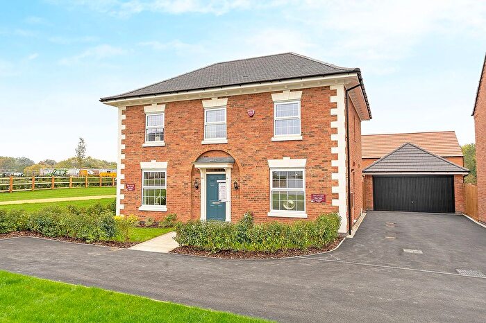 4 Bedroom Detached House For Sale In Harvest Road, Wellington Place, Market Harborough, Leicestershire, LE16