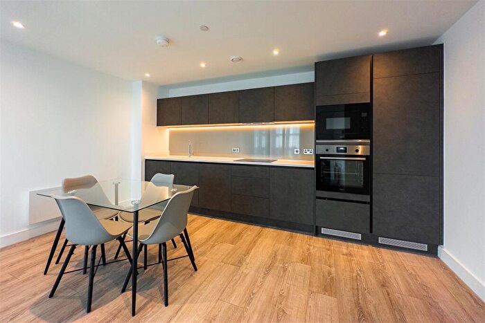 2 Bedroom Apartment To Rent In Blade Tower, M15