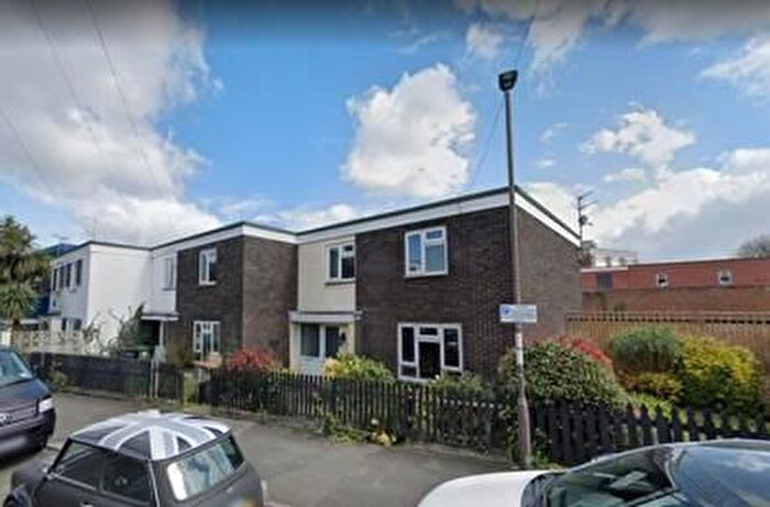 5 Bedroom End Of Terrace House To Rent In Middle Street, Southsea, PO5