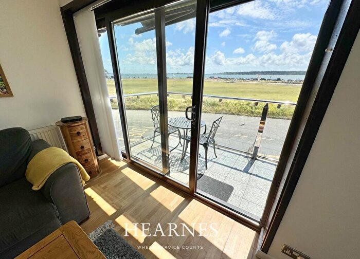 3 Bedroom Terraced House For Sale In Labrador Drive, Baiter Park, Poole, BH15