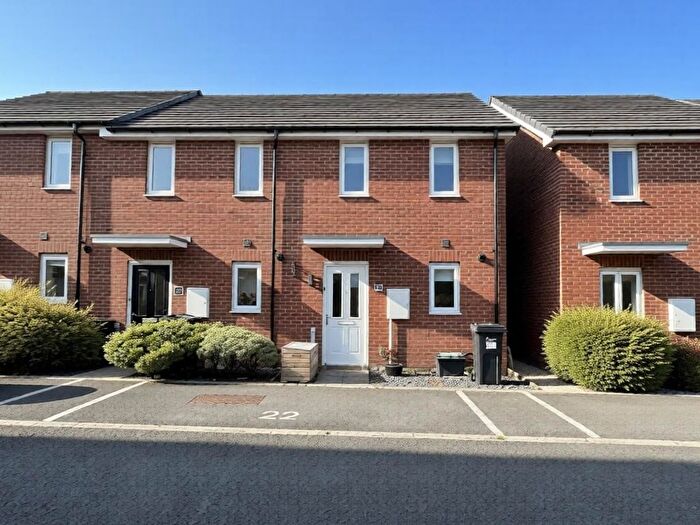 2 Bedroom End Of Terrace House For Sale In Stret Lowarth, Lane, Newquay, Cornwall, TR8