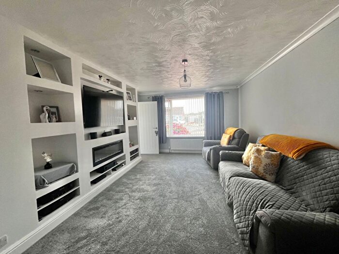 2 Bedroom Bungalow For Sale In Laurel Avenue, Romney Marsh, TN29