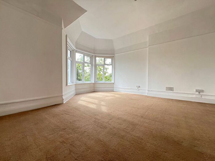 1 Bedroom Flat To Rent In Widmore Road, Bromley, BR1