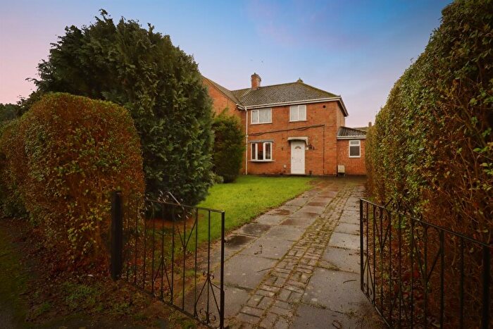 3 Bedroom End Of Terrace House For Sale In Ollis Close, Corby, NN17