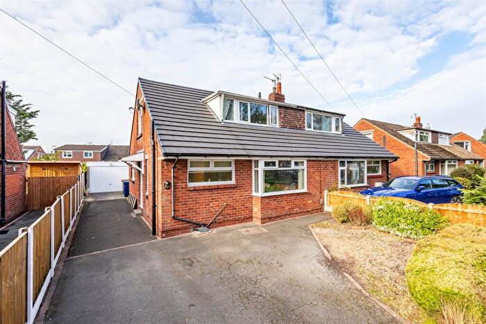 2 Bedroom Semi-Detached House For Sale In Ranaldsway, Leyland, PR25