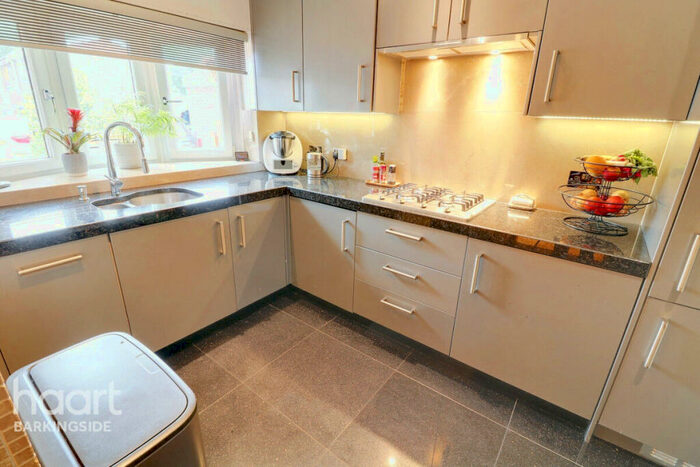 3 Bedroom Terraced House For Sale In Copper Beech Close, Clayhall, IG5